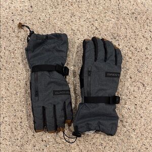 Dakine Men's Charcoal and Black Ski Gloves Medium